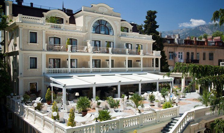 *Отель "Вилла Елена"