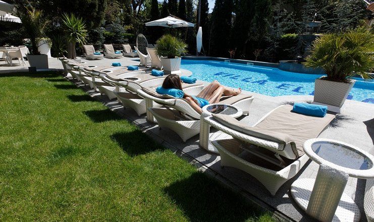 *Отель "Вилла Елена"