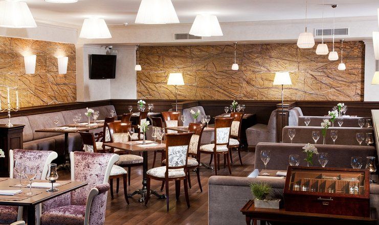 *Отель "Вилла Елена"